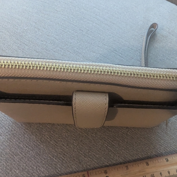 Michael kors jet set travel Mo Za Phone HLDR Leather bisque - Picture 4 of 6